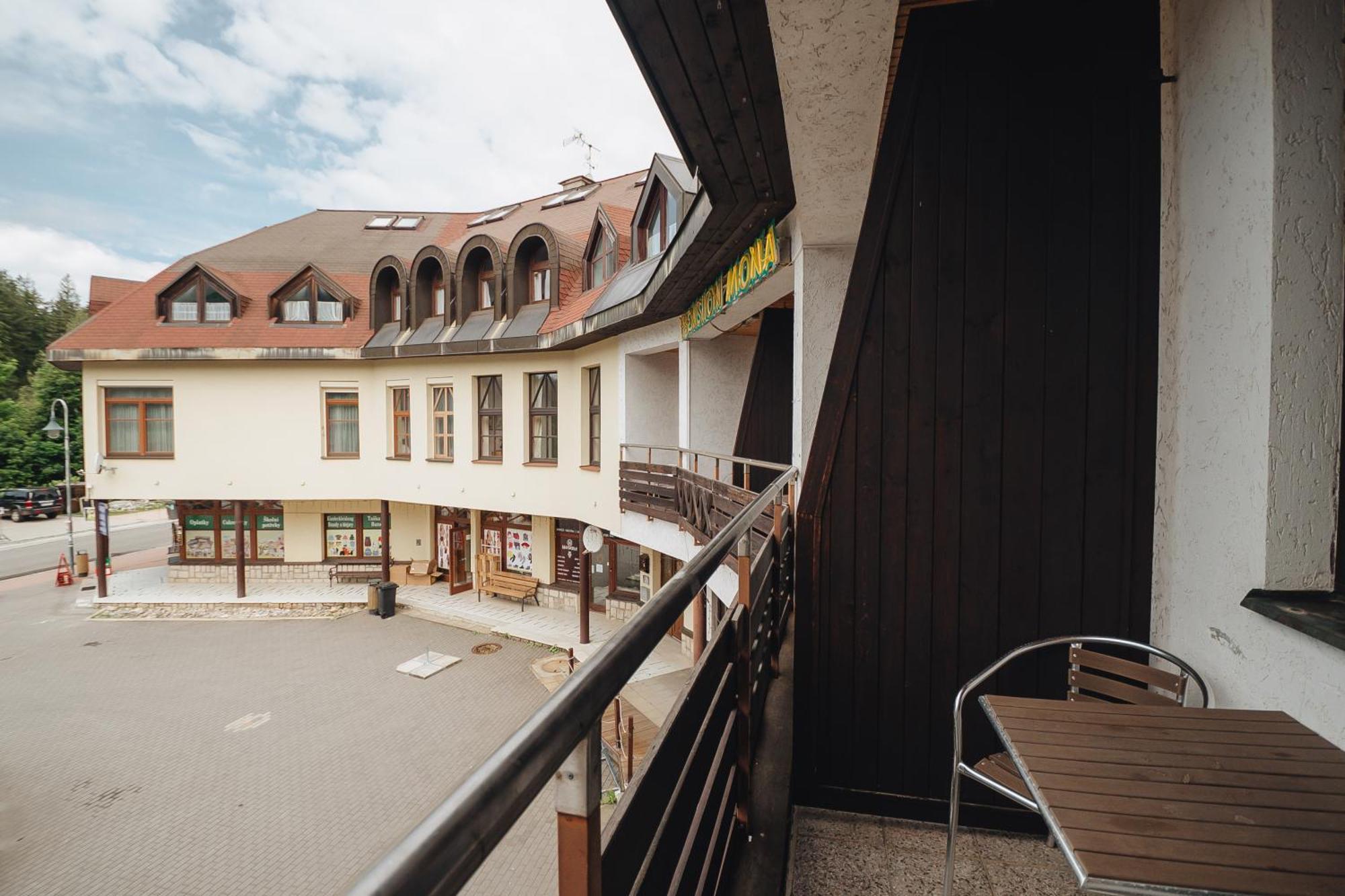 Pension Mona Hotel Harrachov Kültér fotó